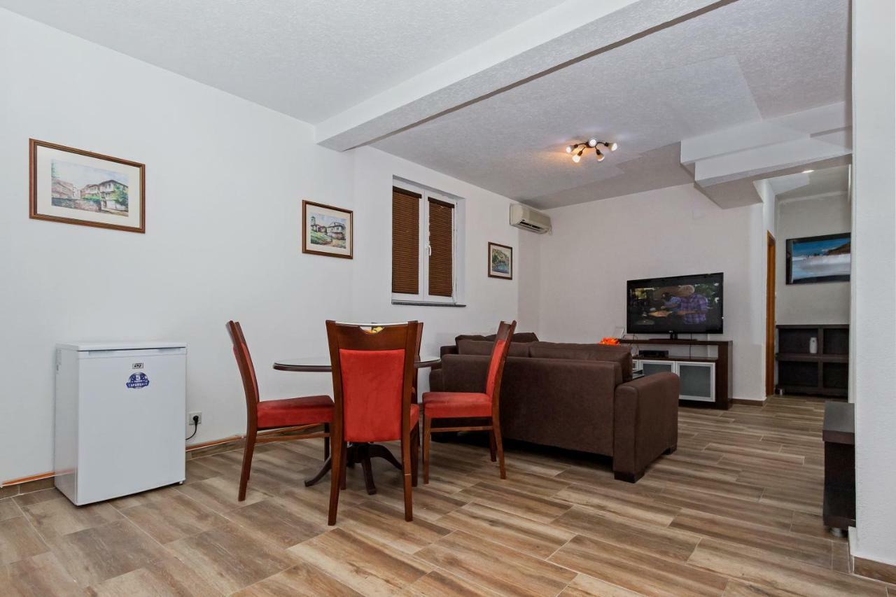 Upper Gate Apartments Ohrid Esterno foto